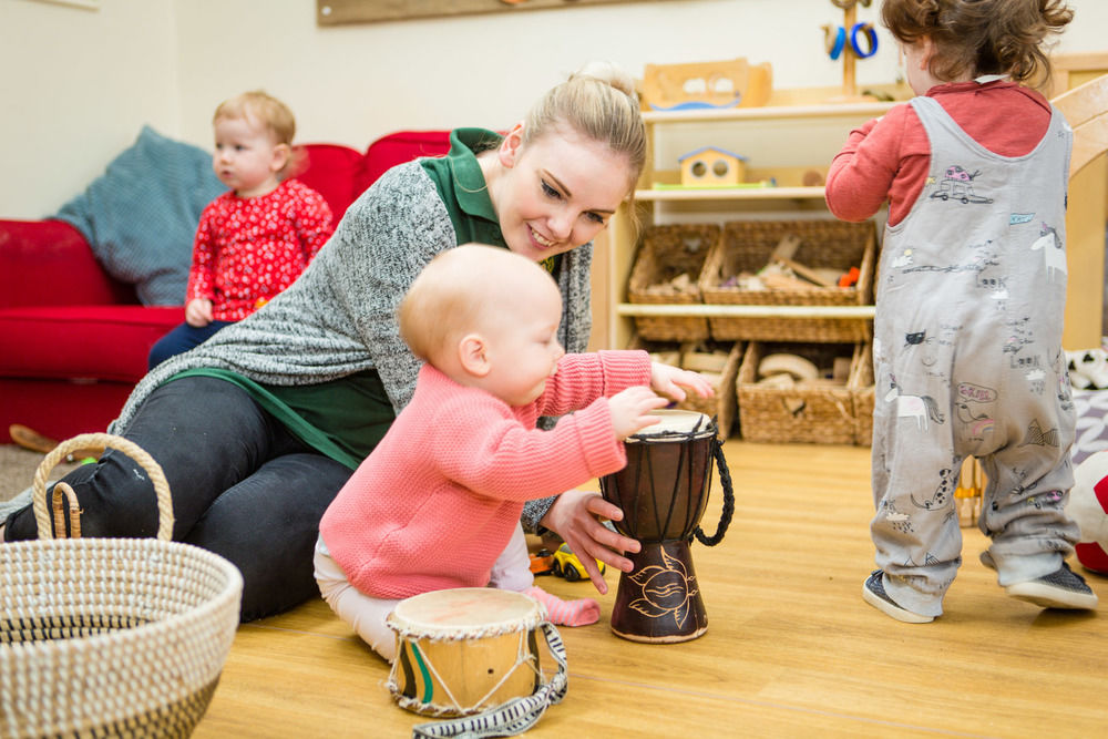 acorns-nursery-school-cirencester-babies-28