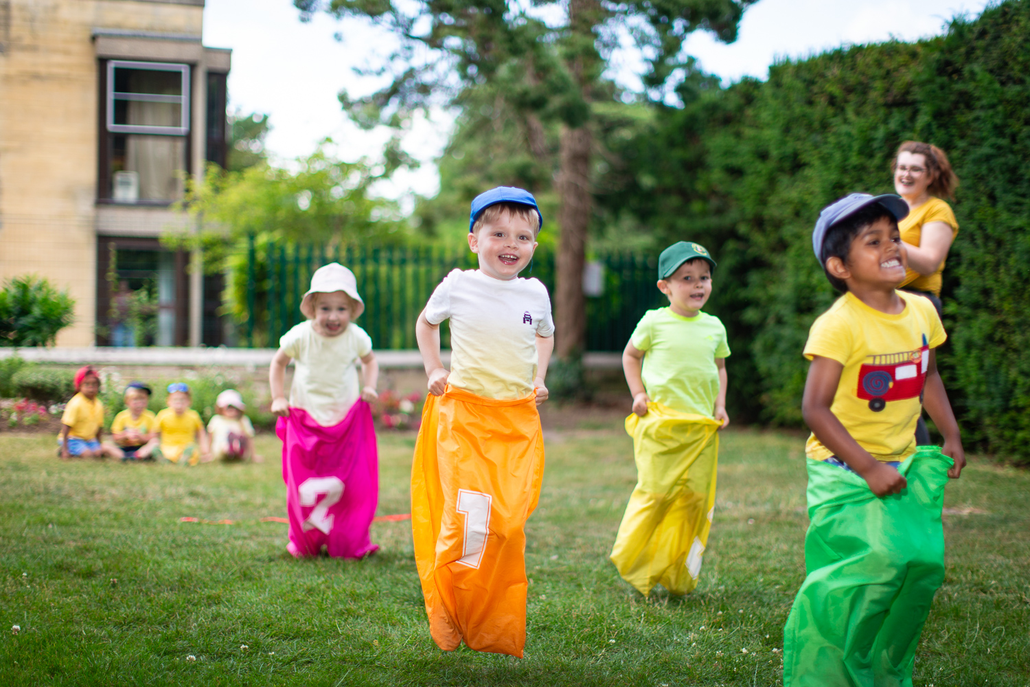 Photographs of Acorns Cirencester Pre-School Sports Day 2023