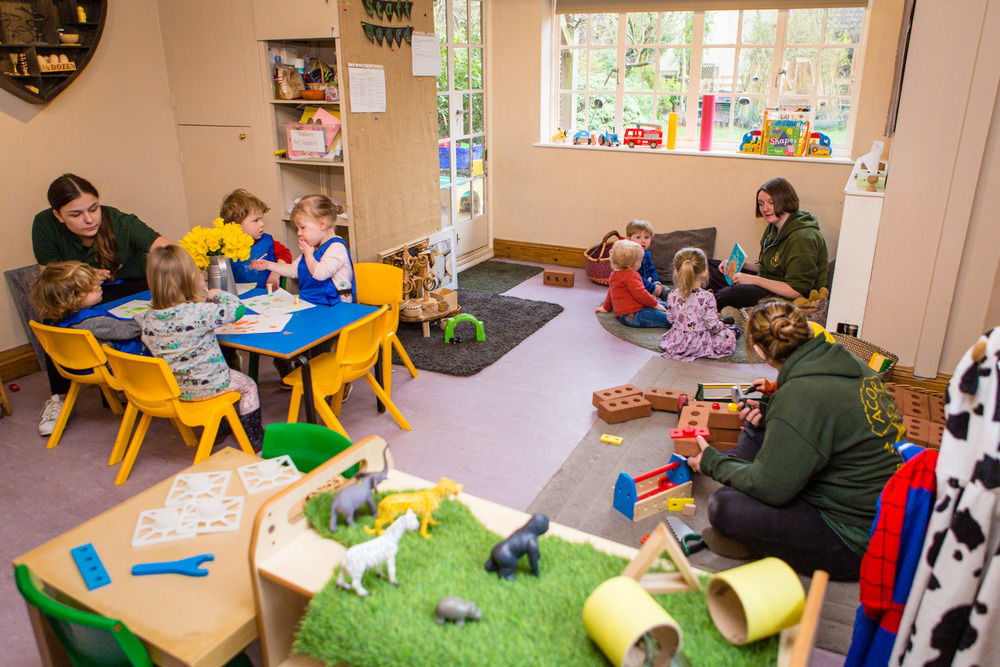 acorns-nursery-school-cirencester-toddlers-11